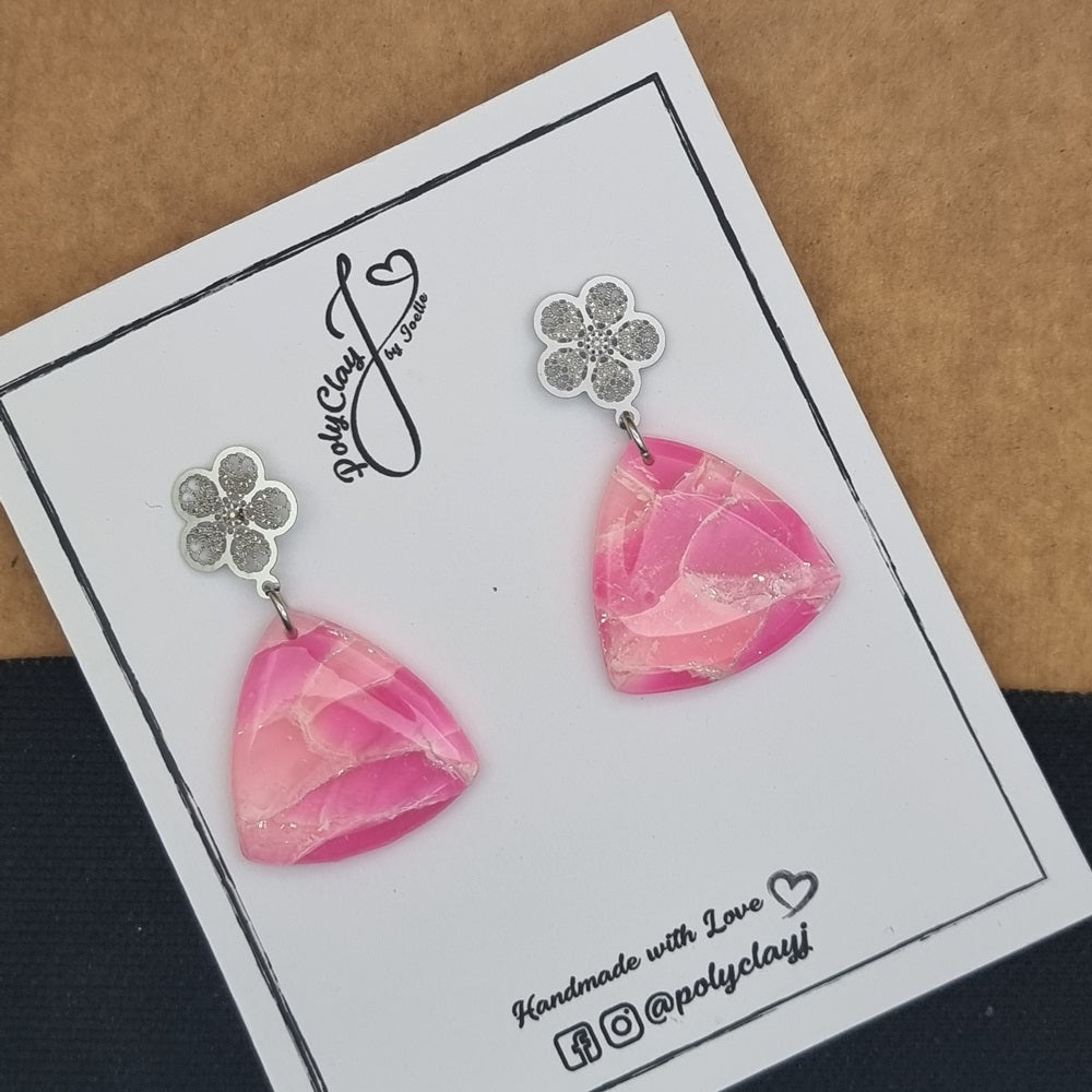 Hot pink marble long rounded triangle dangles (Silver)