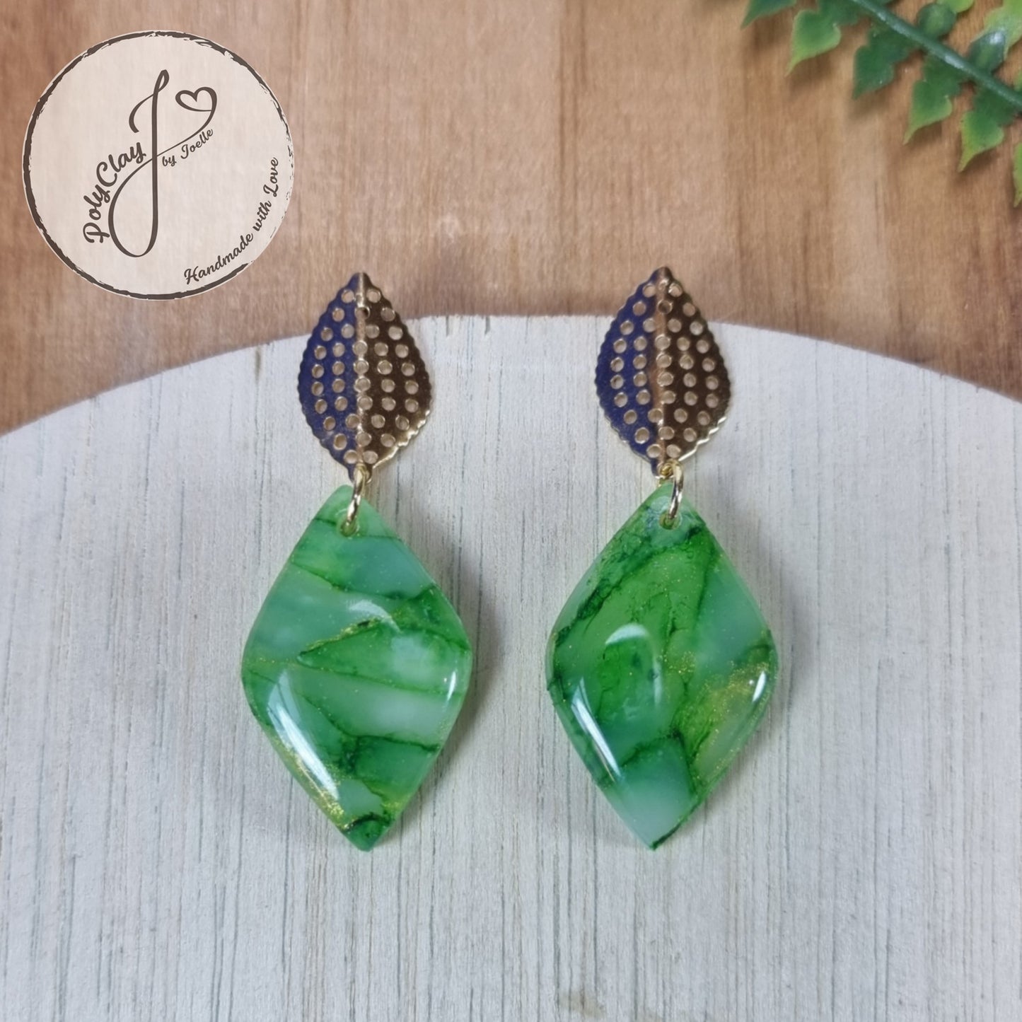 Leaf green and gold Rounded losange dangles